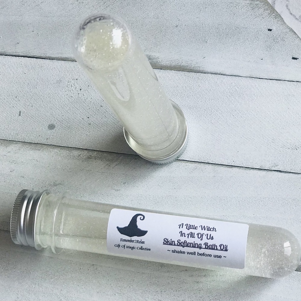 A Little Witch In All Of Us Softening Bath Oil